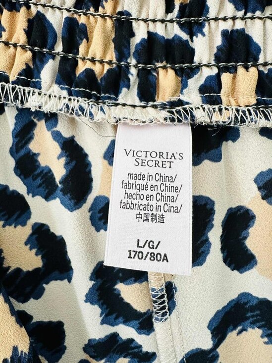 Victoria’s Secret Leopard Print Lounge Pants, Size Large - Picture 2 of 3